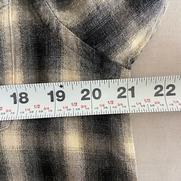 Vintage plaid boyfriend button down checkered shirt size Medium viscose - Picture 8 of 9